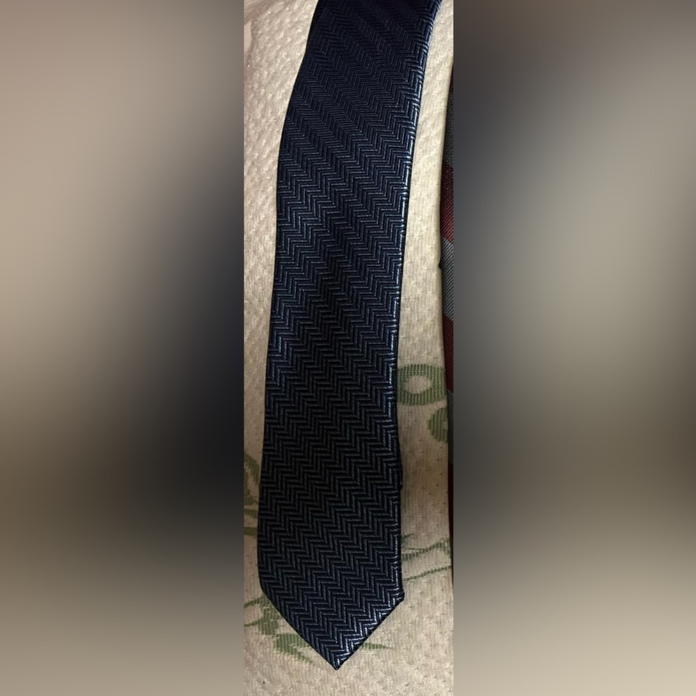 Men’s necktie